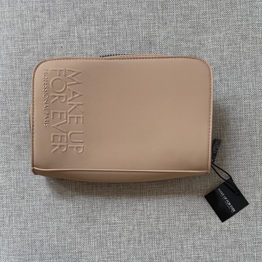 NWT Make Up For Ever makeup bag